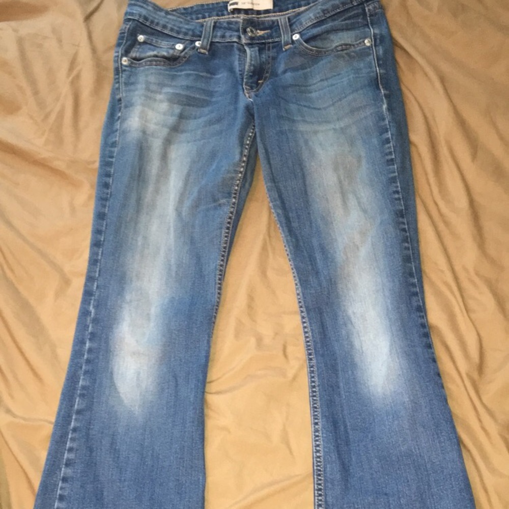 Levi jeans